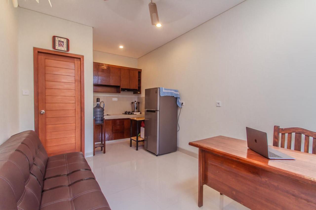 Cening Ayu Sanur Hotell Exteriör bild